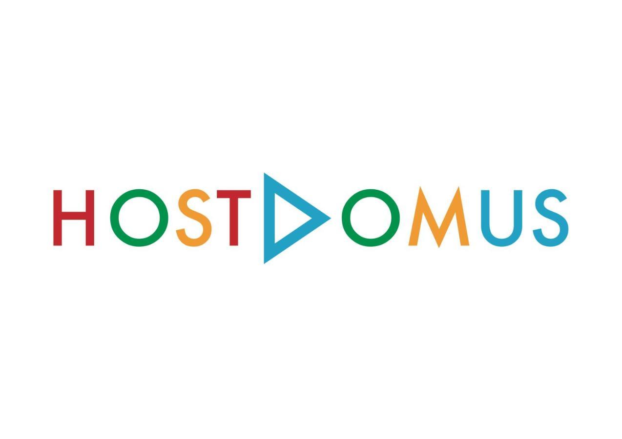 Hostdomus - Casa Ester Ноли Екстериор снимка